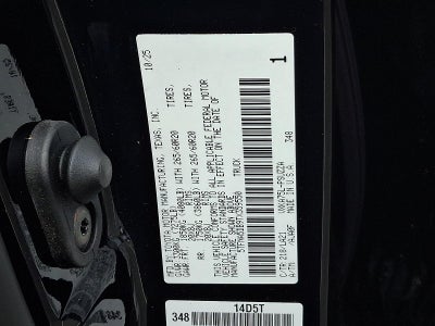 2026 Toyota Tundra 4WD 4WD Platinum CrewMax 5.5' Bed (Natl)