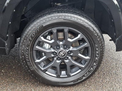 2026 Toyota Tundra 4WD 4WD Platinum CrewMax 5.5' Bed (Natl)