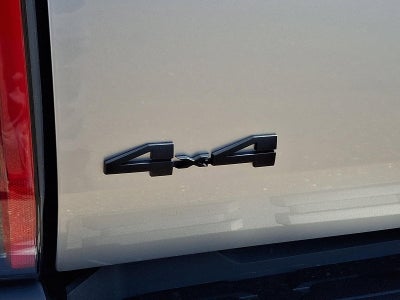 2022 Toyota Tundra 4WD 4WD Platinum CrewMax 6.5' Bed (Natl)