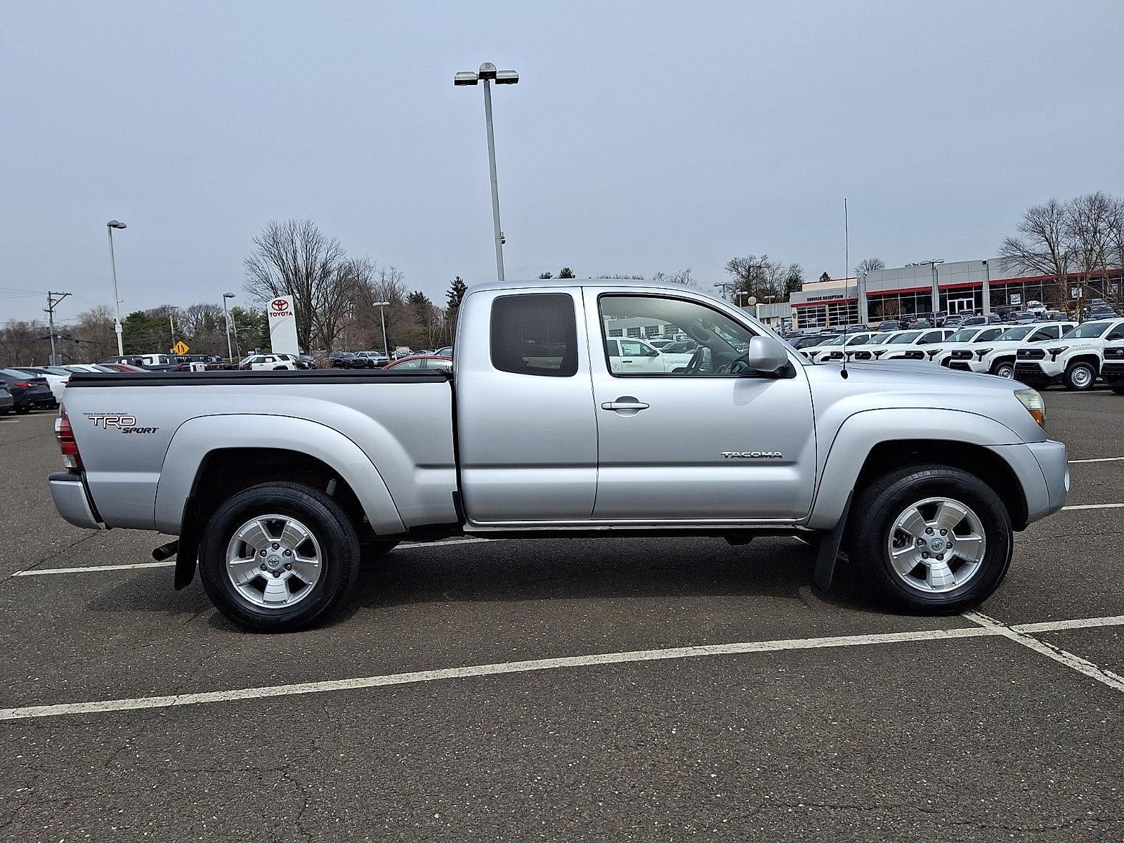 2011 Toyota Tacoma 4WD Access Cab Standard Bed V6 Automatic (Natl)