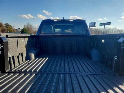 2024 Toyota Tundra 4WD 4WD Capstone Hybrid CrewMax 5.5' Bed (Natl)