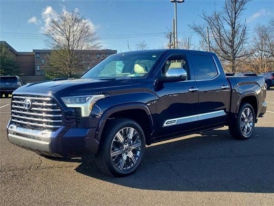 2024 Toyota Tundra 4WD 4WD Capstone Hybrid CrewMax 5.5' Bed (Natl)
