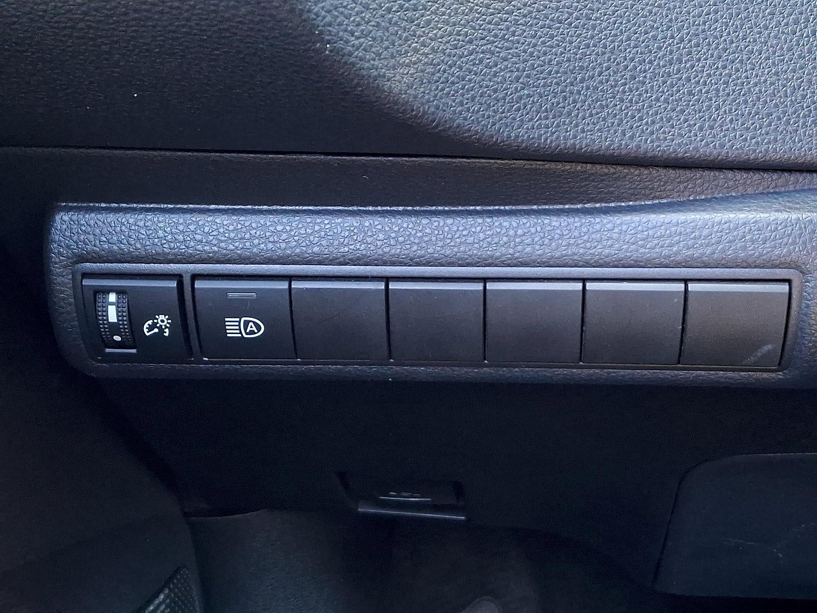 2025 Toyota Corolla LE CVT (Natl)