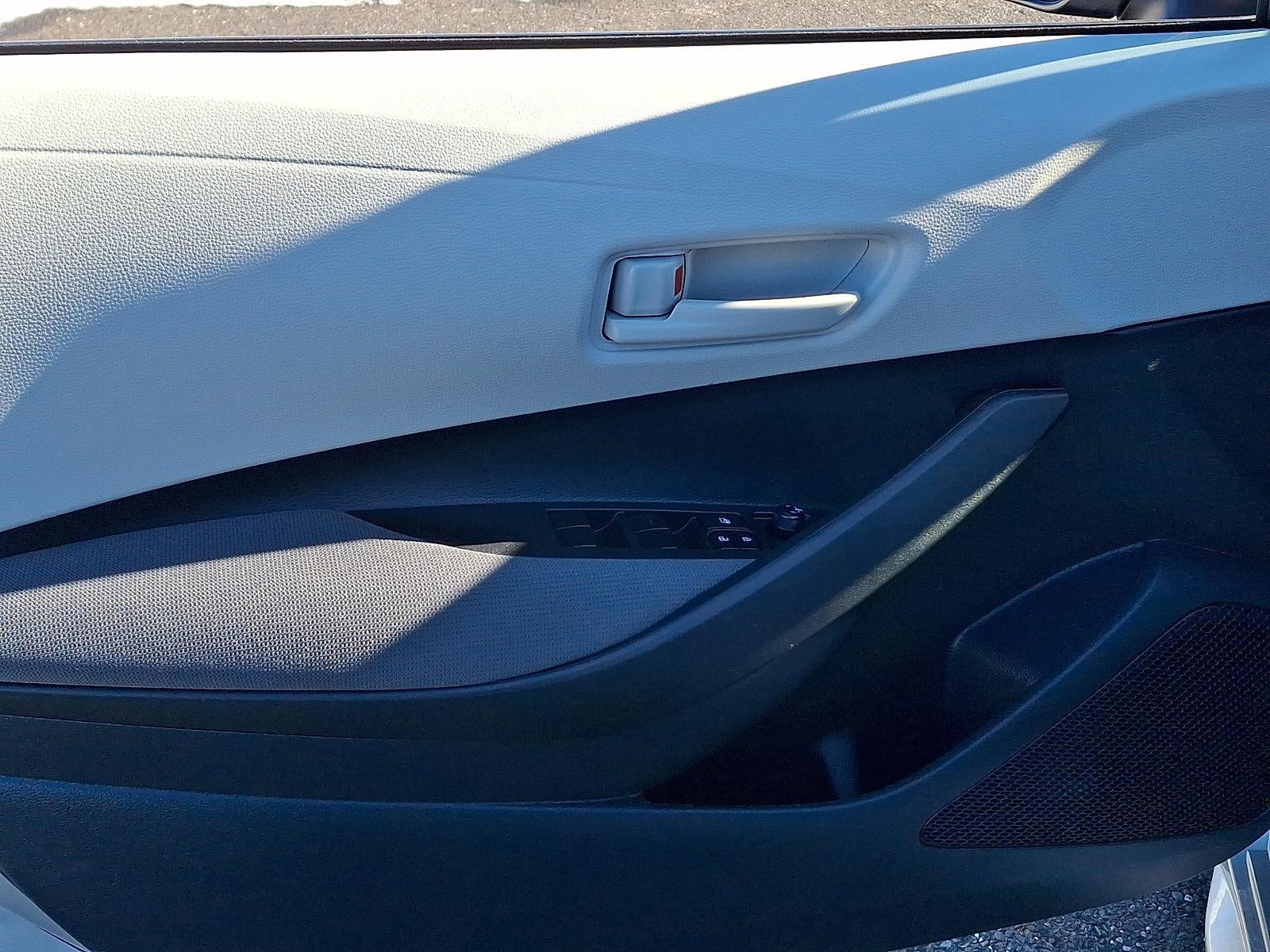 2025 Toyota Corolla LE CVT (Natl)