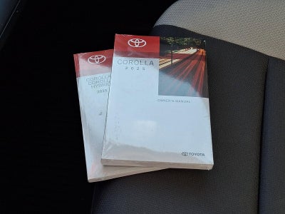 2025 Toyota Corolla LE CVT (Natl)