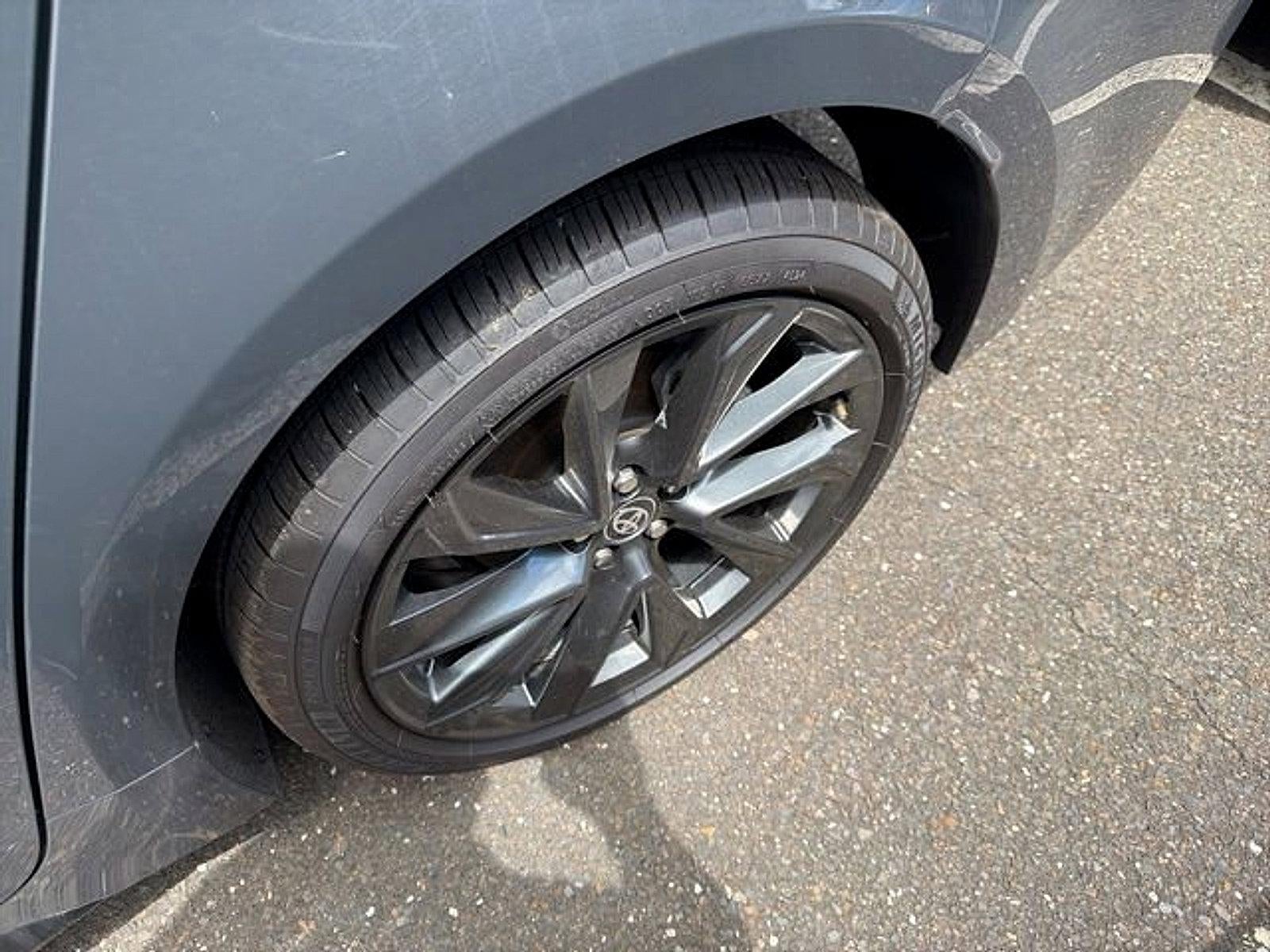 2025 Toyota Corolla SE CVT (Natl)