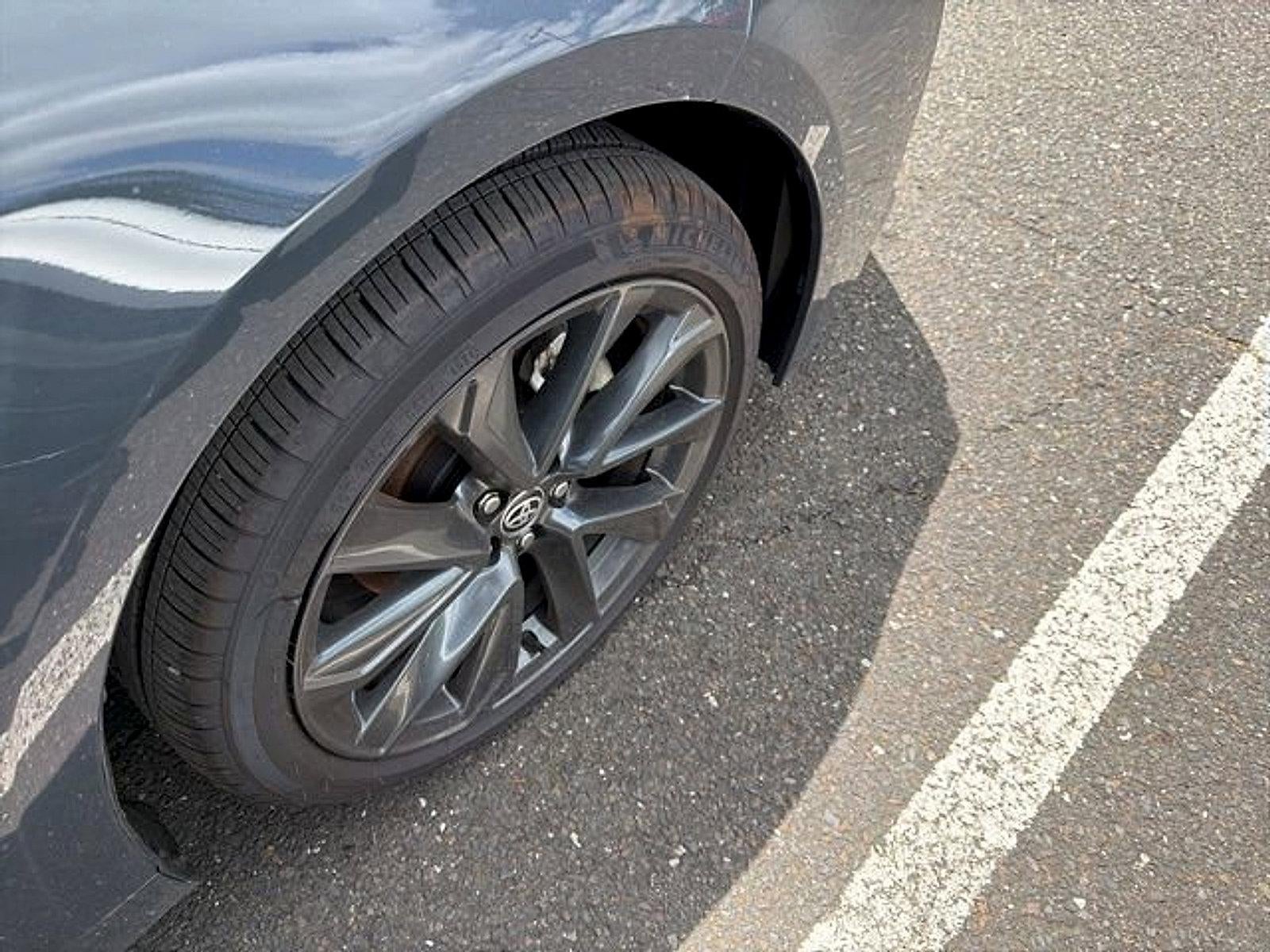 2025 Toyota Corolla SE CVT (Natl)