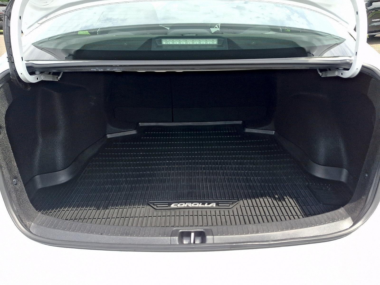 2023 Toyota Corolla SE CVT (Natl)