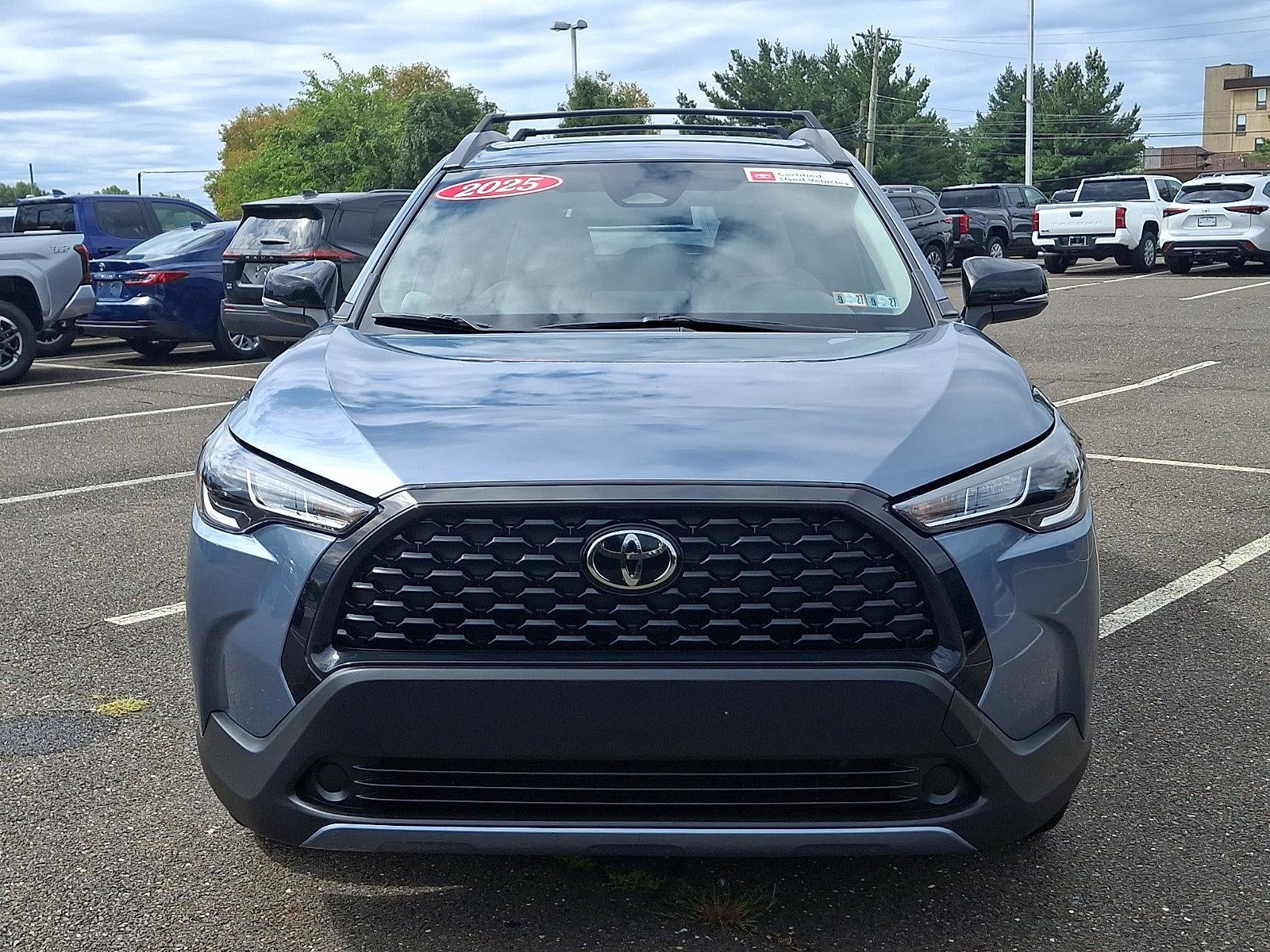 2025 Toyota Corolla Cross LE 4WD (Natl)