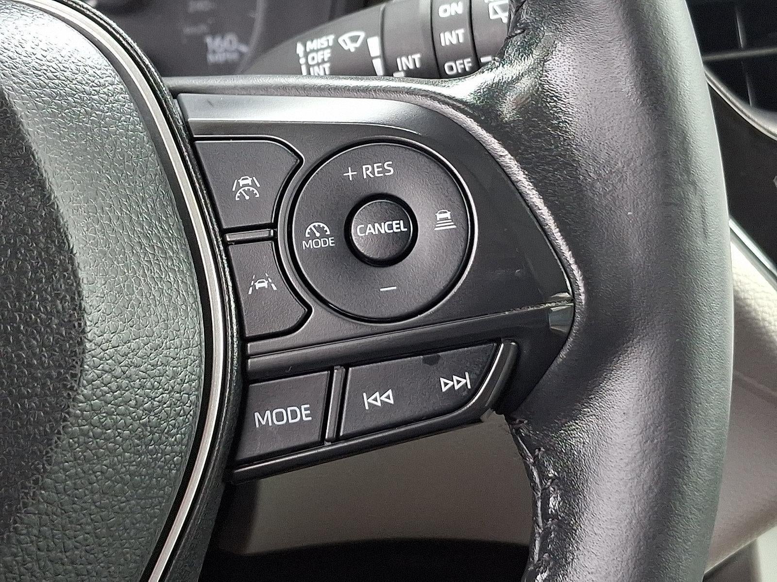 2025 Toyota Corolla Cross LE 4WD (Natl)