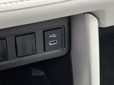 2025 Toyota Corolla Cross LE 4WD (Natl)