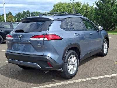 2025 Toyota Corolla Cross LE 4WD (Natl)