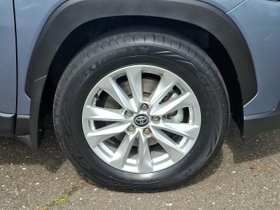 2025 Toyota Corolla Cross LE 4WD (Natl)