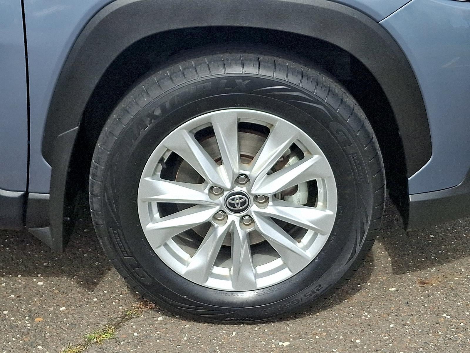 2025 Toyota Corolla Cross LE 4WD (Natl)