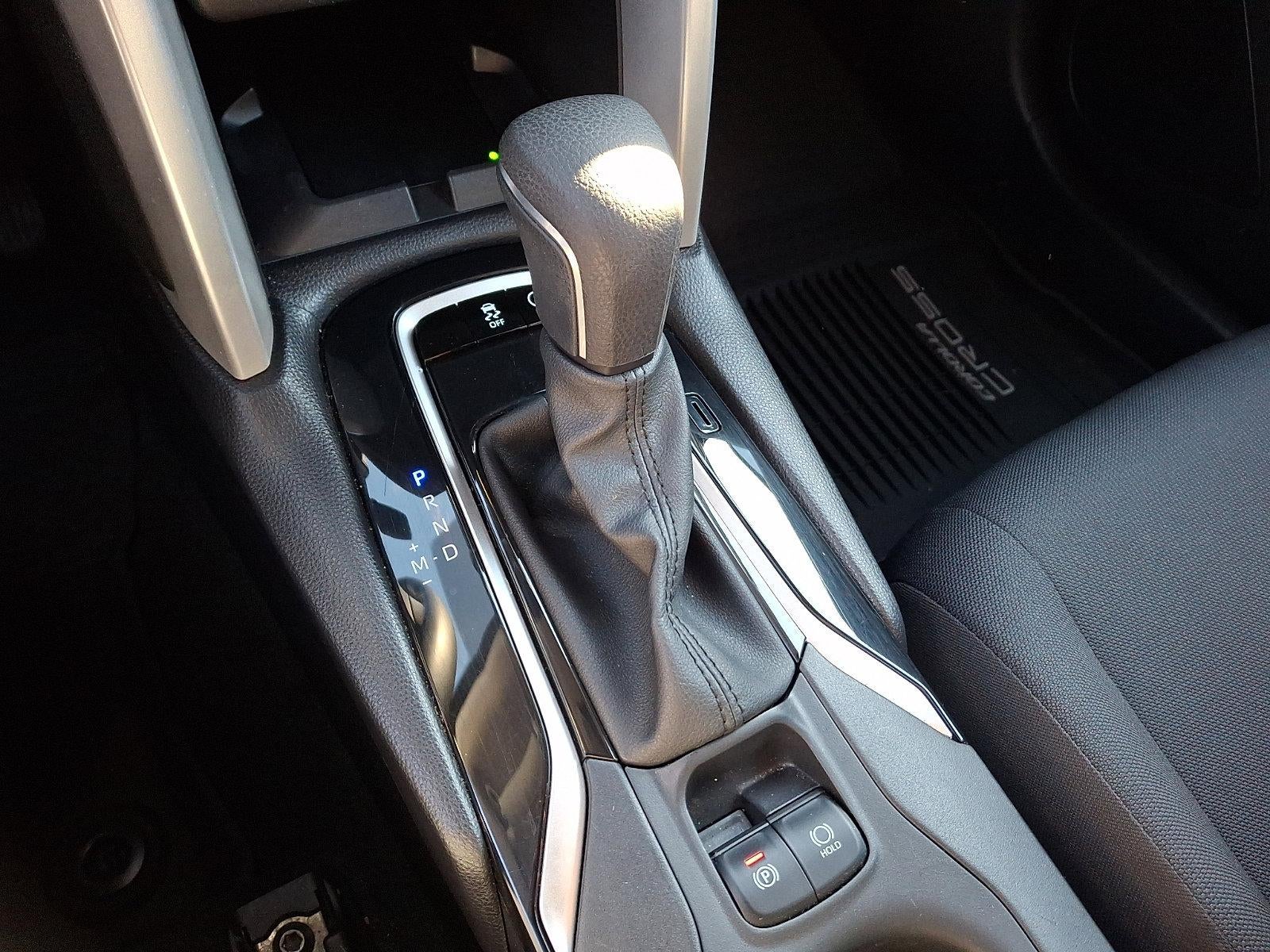 2025 Toyota Corolla Cross LE 4WD (Natl)