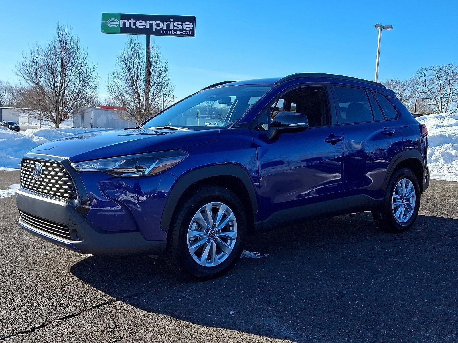 2025 Toyota Corolla Cross LE 4WD (Natl)