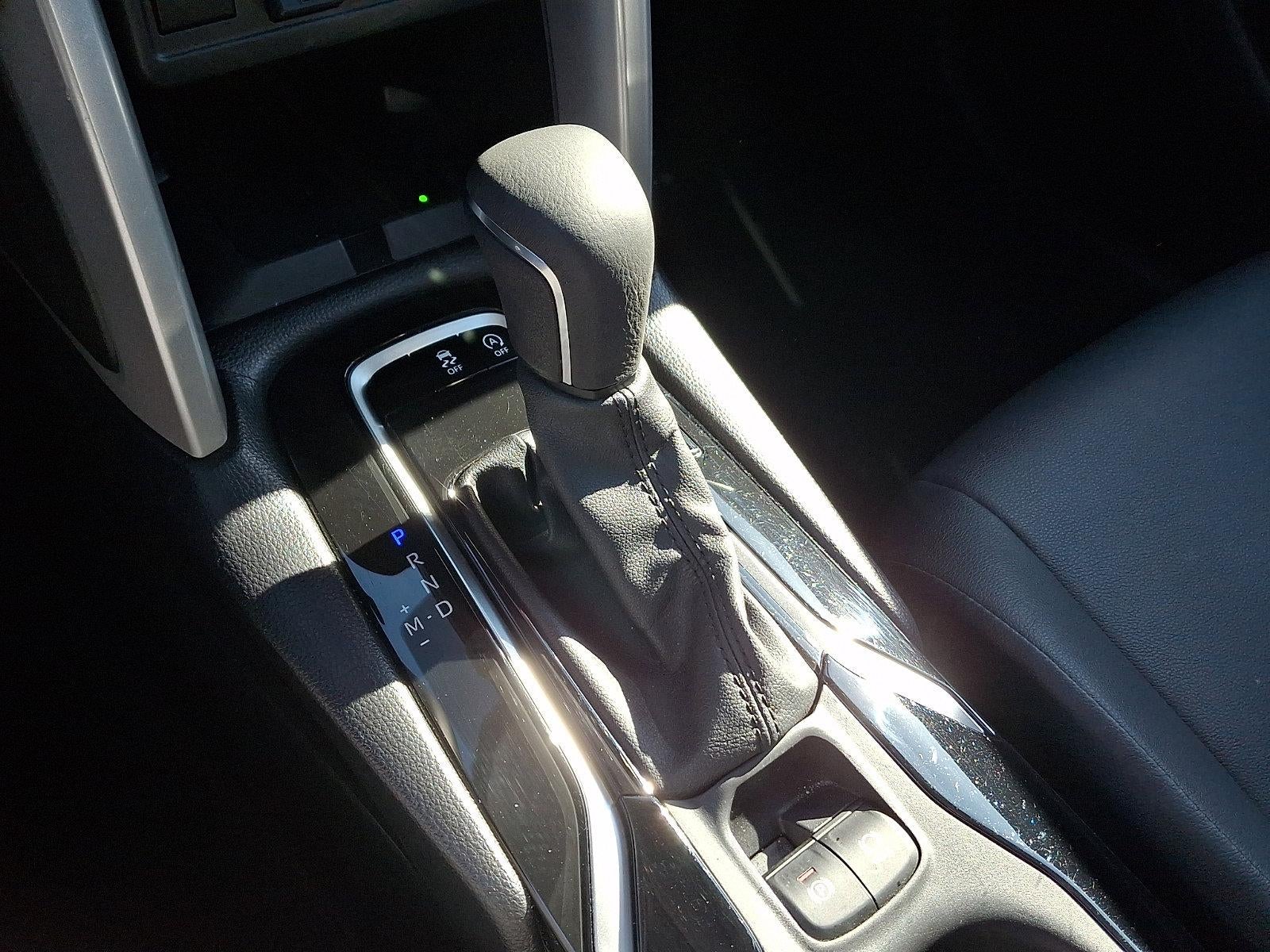 2025 Toyota Corolla Cross XLE 4WD (Natl)