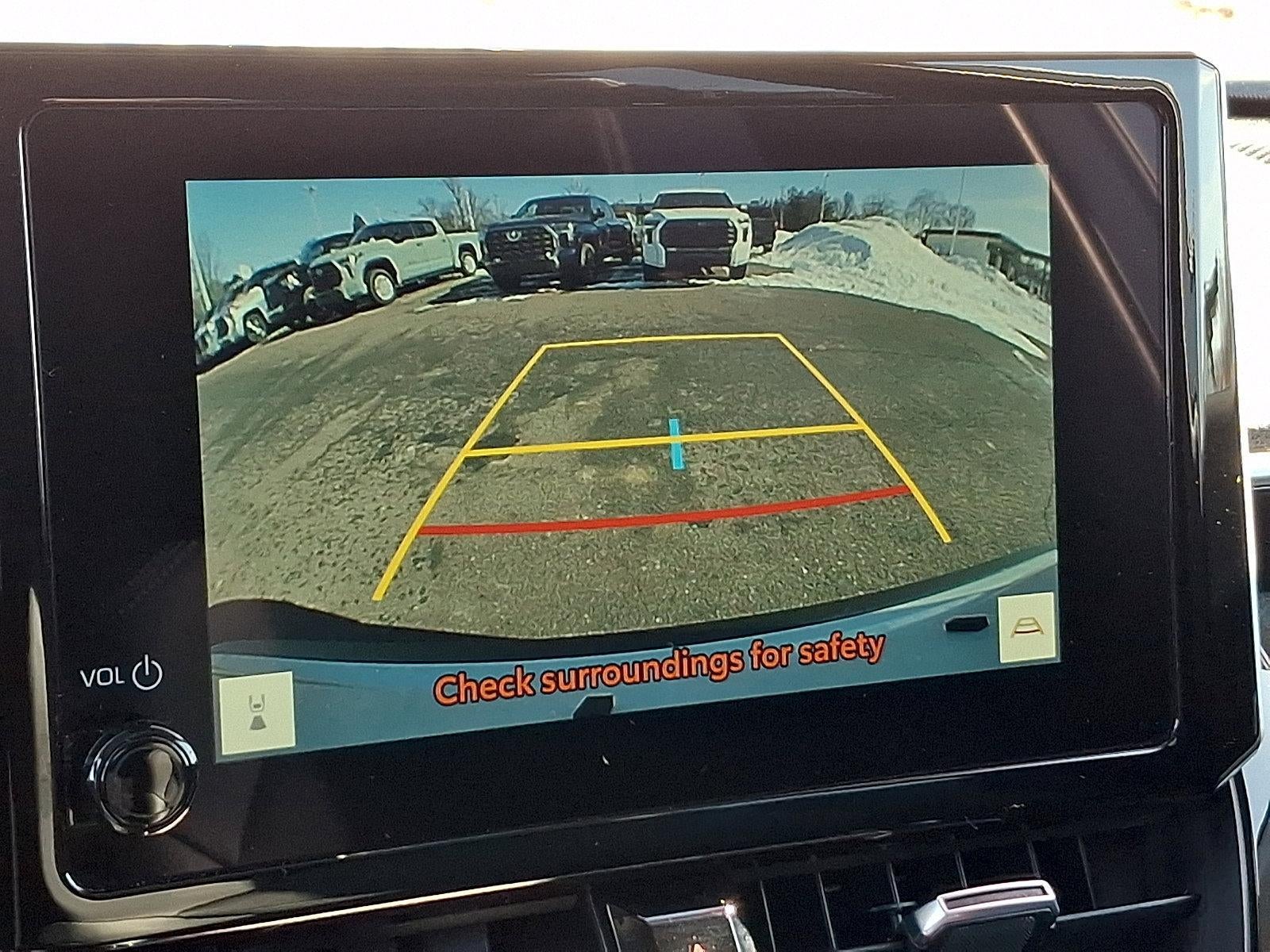 2025 Toyota Corolla Cross XLE 4WD (Natl)