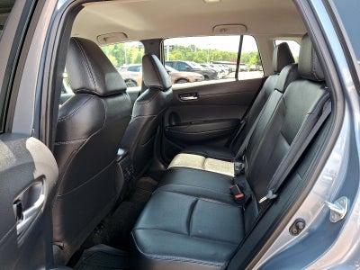 2024 Toyota Corolla Cross XLE 4WD (Natl)