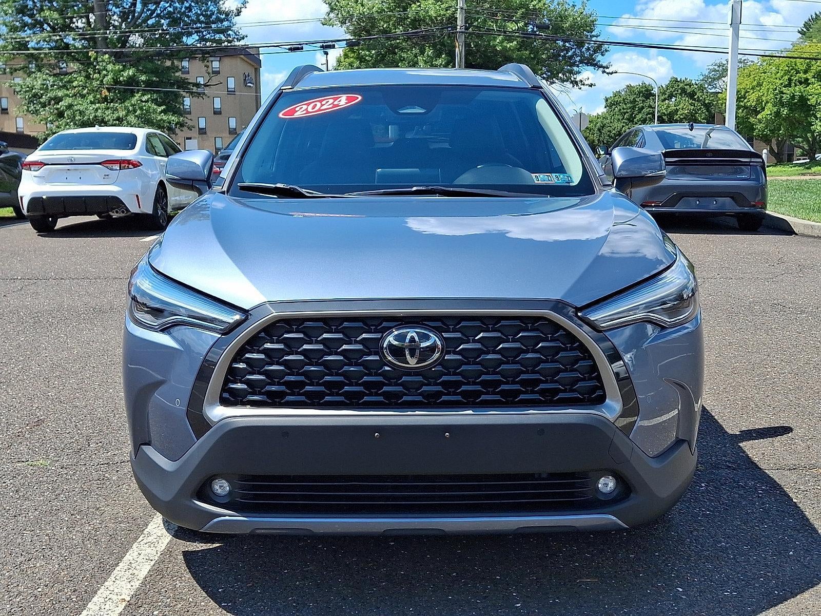 2024 Toyota Corolla Cross XLE 4WD (Natl)