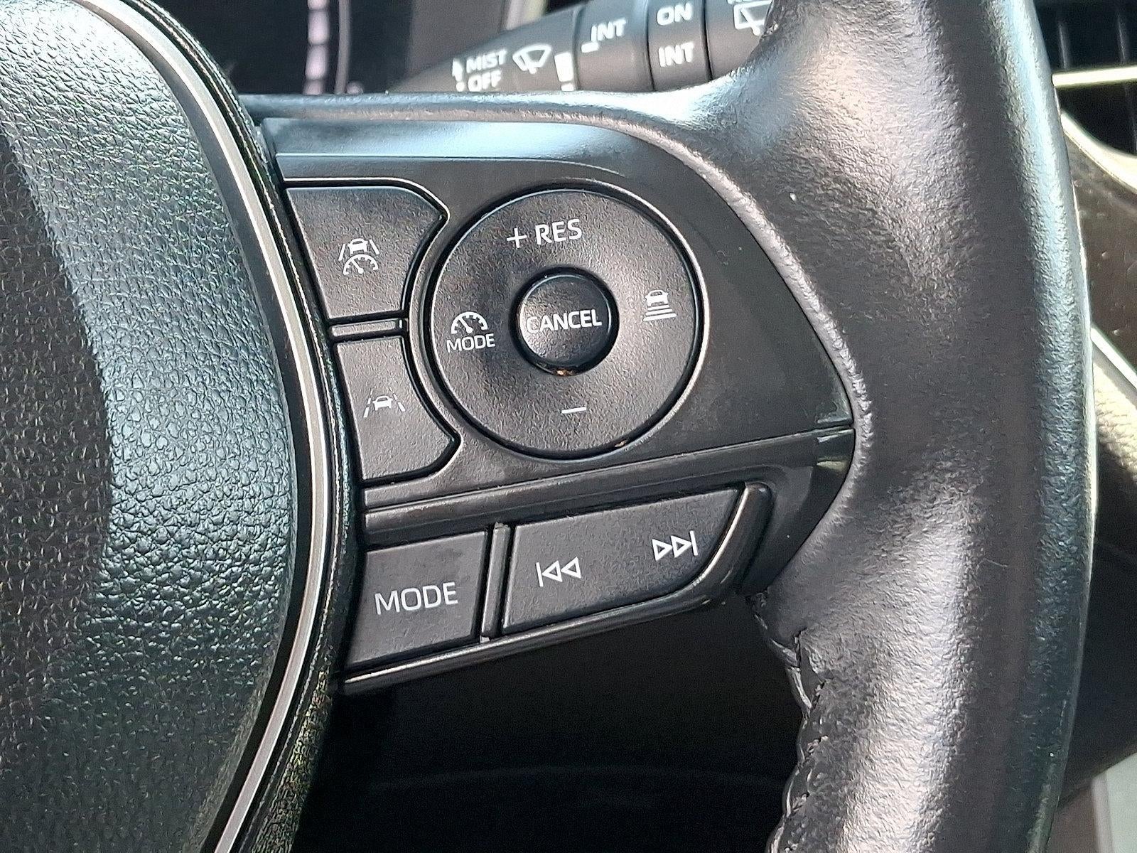 2024 Toyota Corolla Cross XLE 4WD (Natl)