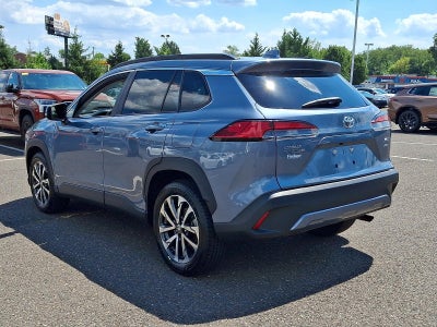 2024 Toyota Corolla Cross XLE 4WD (Natl)