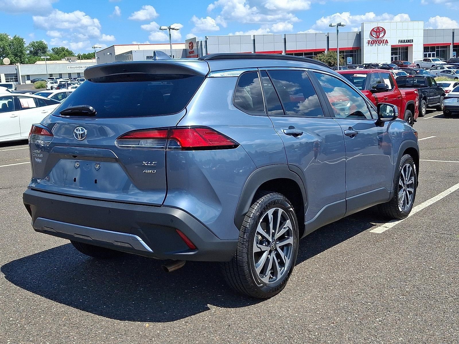 2024 Toyota Corolla Cross XLE 4WD (Natl)