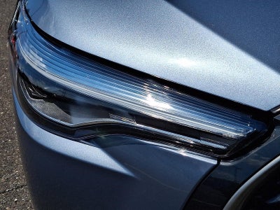 2024 Toyota Corolla Cross XLE 4WD (Natl)