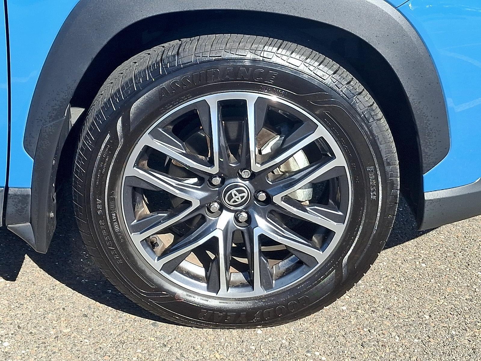 2026 Toyota Corolla Cross XLE 4WD (Natl)