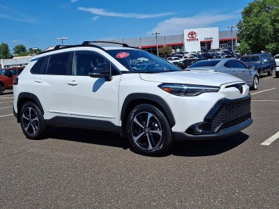 2025 Toyota Corolla Cross Hybrid XSE 4WD (Natl)