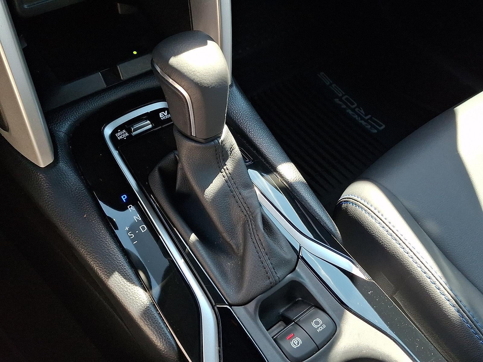 2025 Toyota Corolla Cross Hybrid XSE 4WD (Natl)