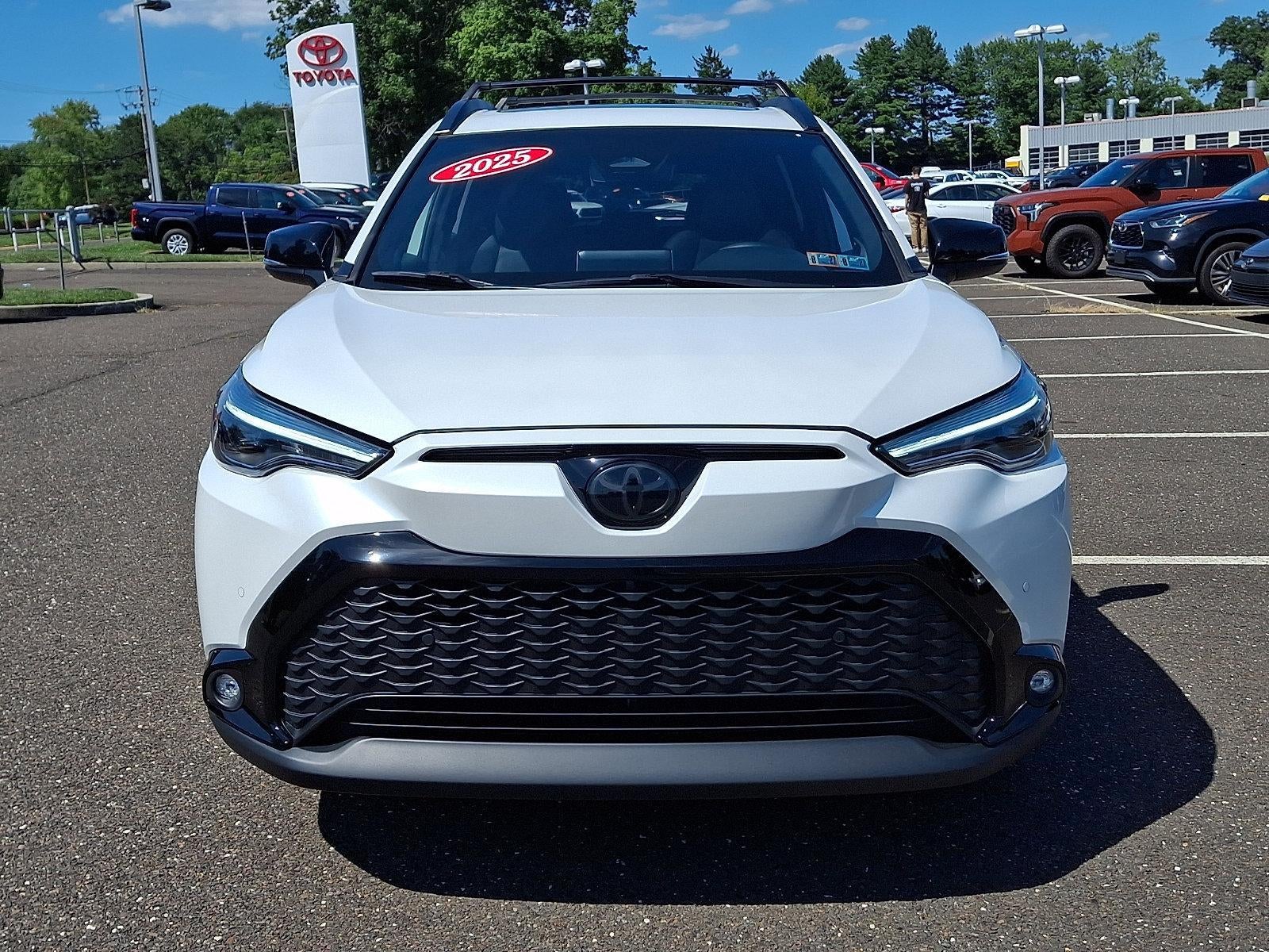 2025 Toyota Corolla Cross Hybrid XSE 4WD (Natl)