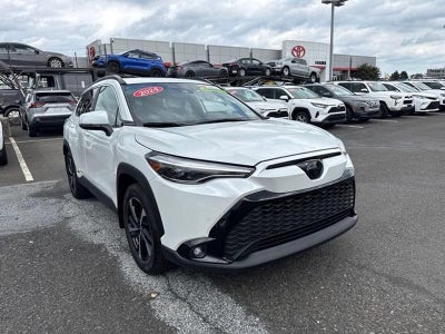2024 Toyota Corolla Cross Hybrid XSE 4WD (Natl)