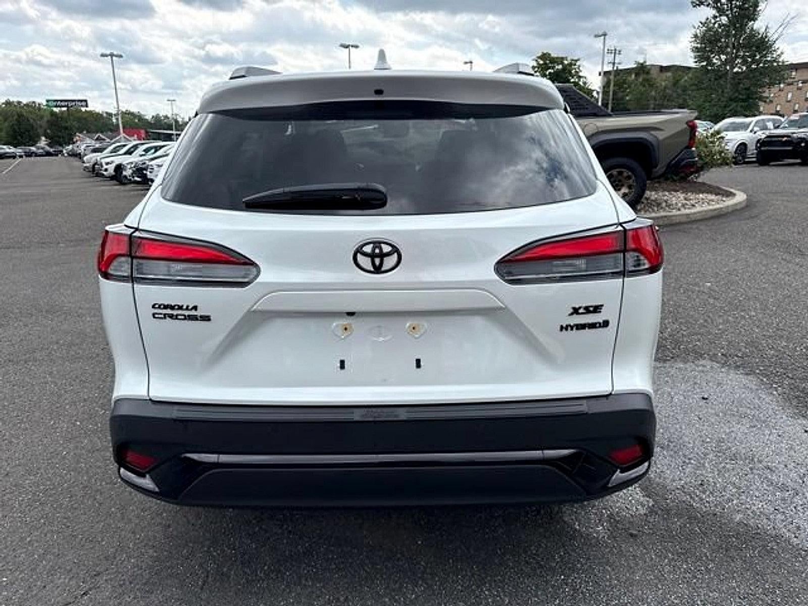 2024 Toyota Corolla Cross Hybrid XSE 4WD (Natl)
