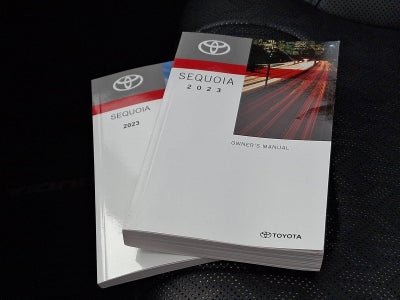 2023 Toyota Sequoia Limited RWD (Natl)