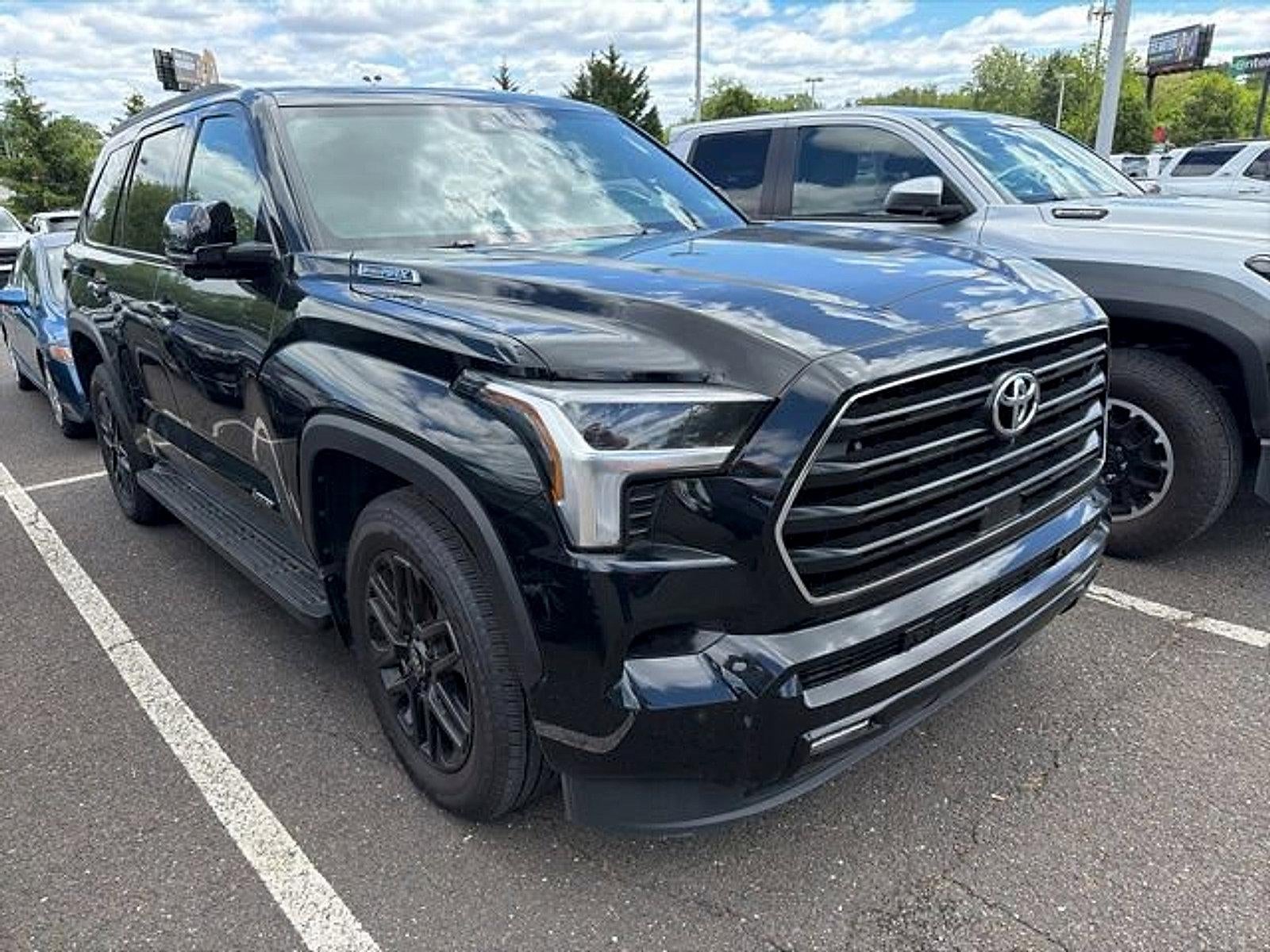 2026 Toyota Sequoia Limited 4WD (SE)