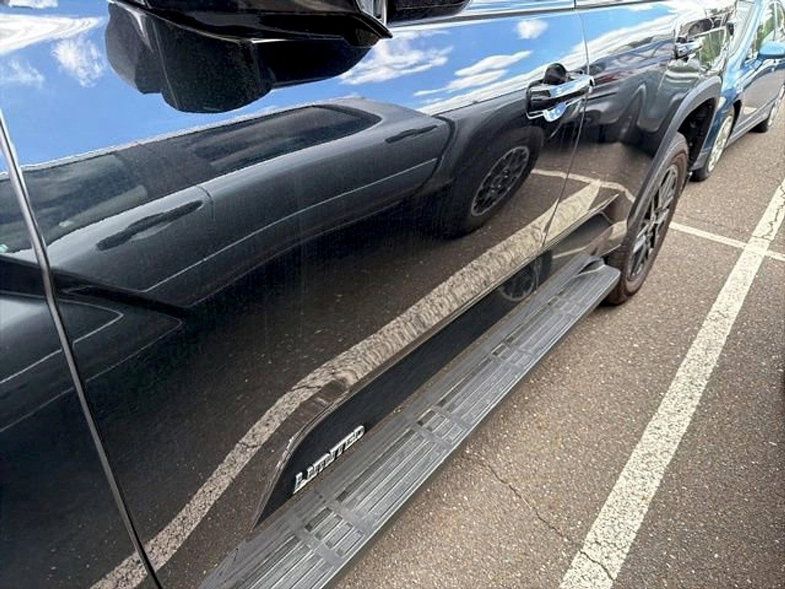 2026 Toyota Sequoia Limited 4WD (SE)