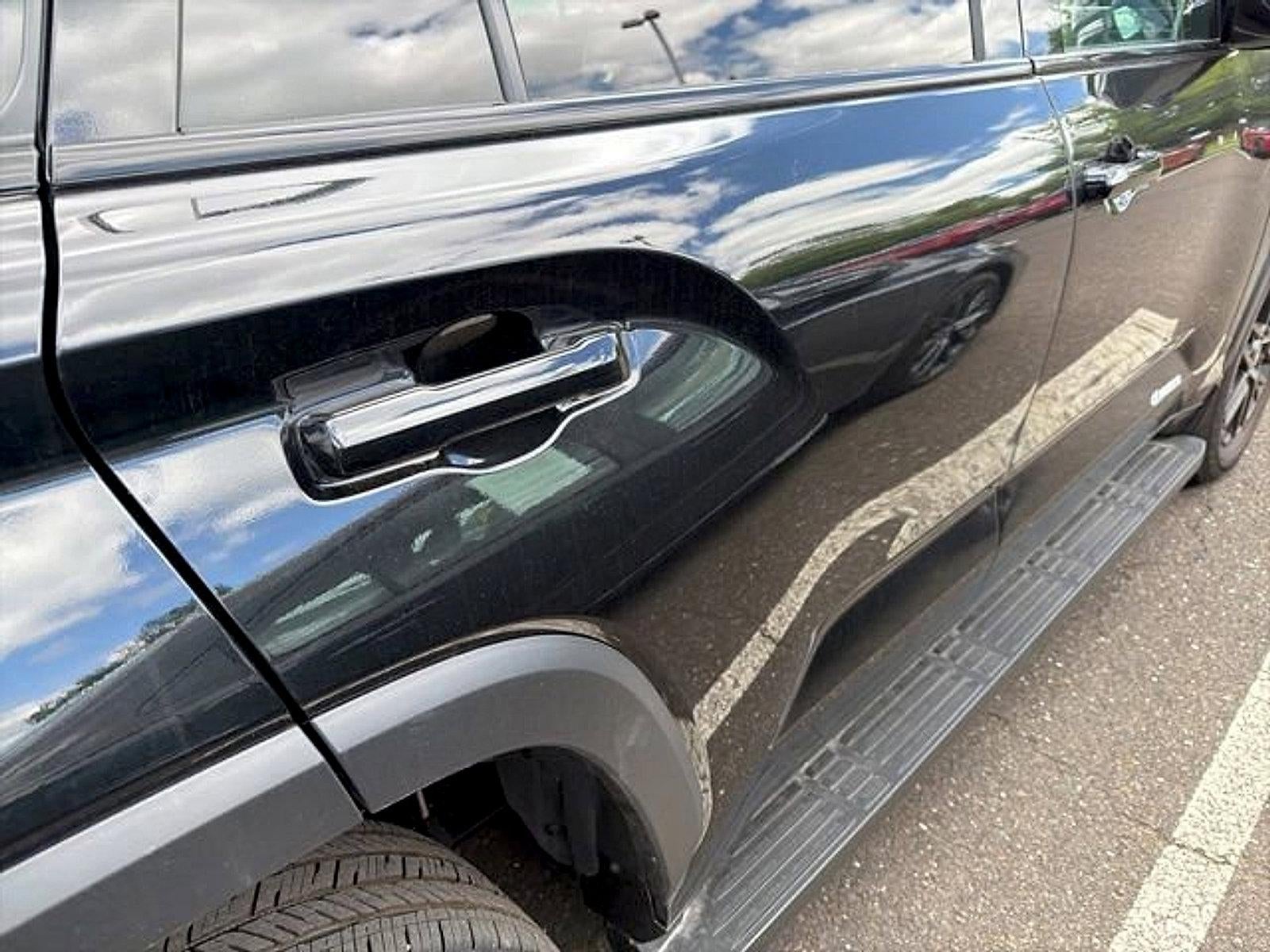2026 Toyota Sequoia Limited 4WD (SE)