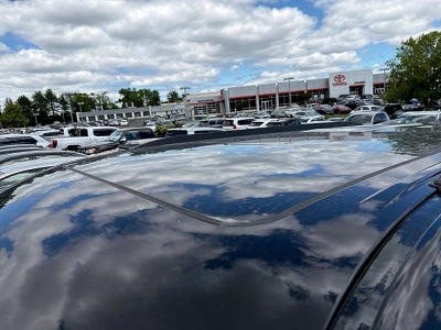 2026 Toyota Sequoia Limited 4WD (SE)
