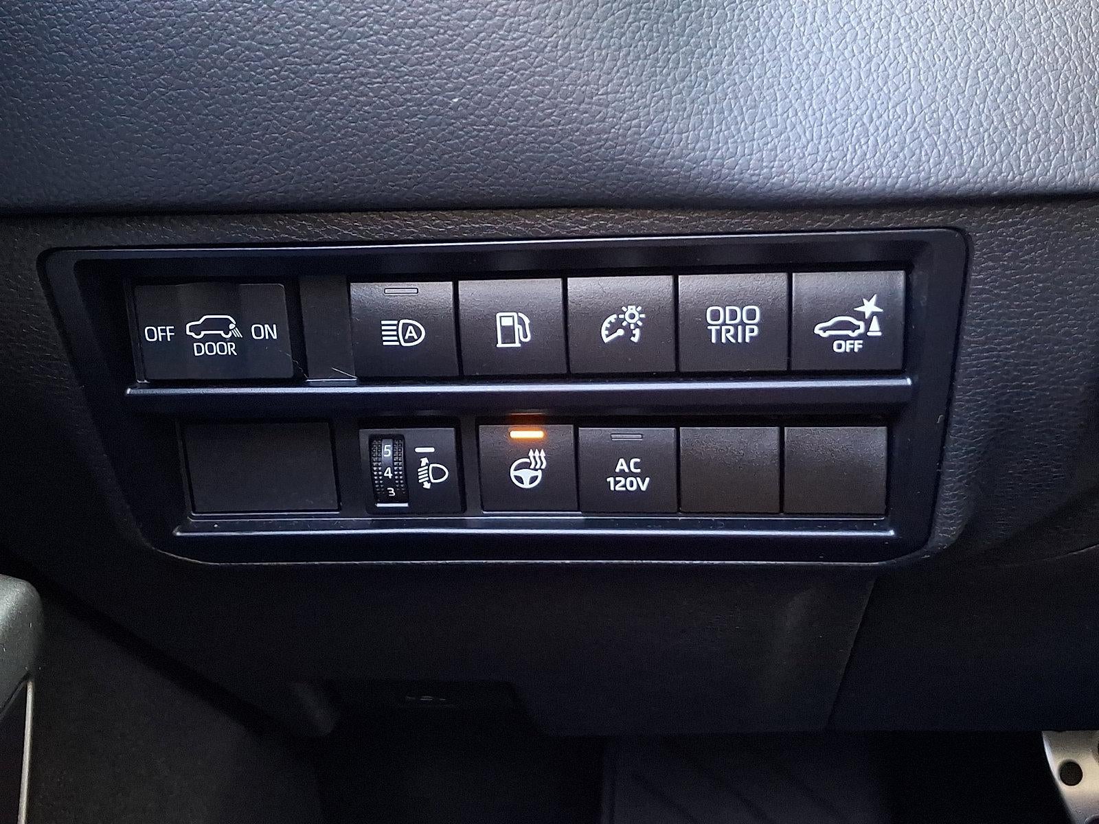 2023 Toyota Sequoia SR5 4WD (Natl)