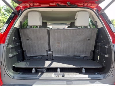 2023 Toyota Sequoia SR5 4WD (Natl)