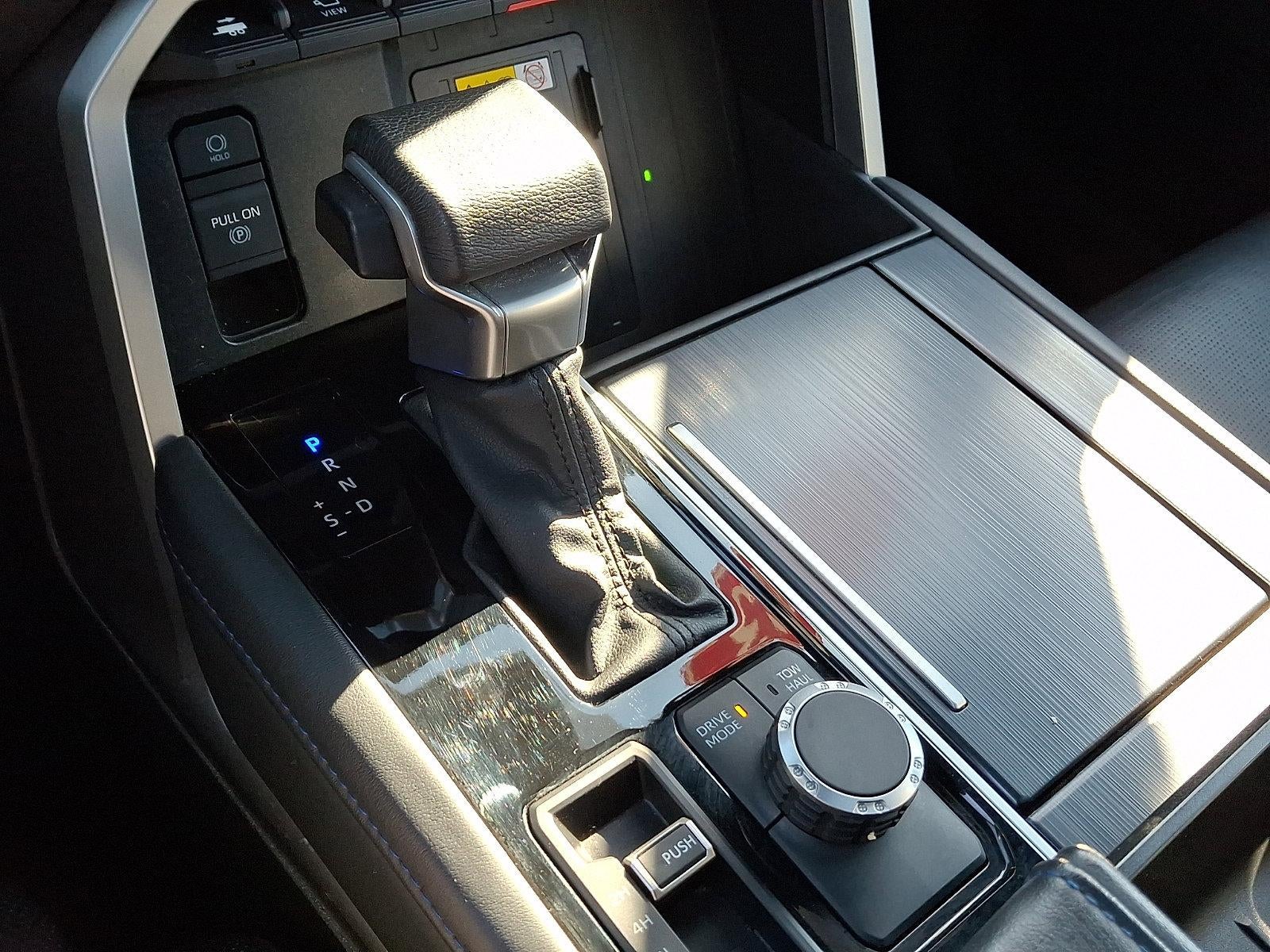 2023 Toyota Sequoia Platinum 4WD (Natl)