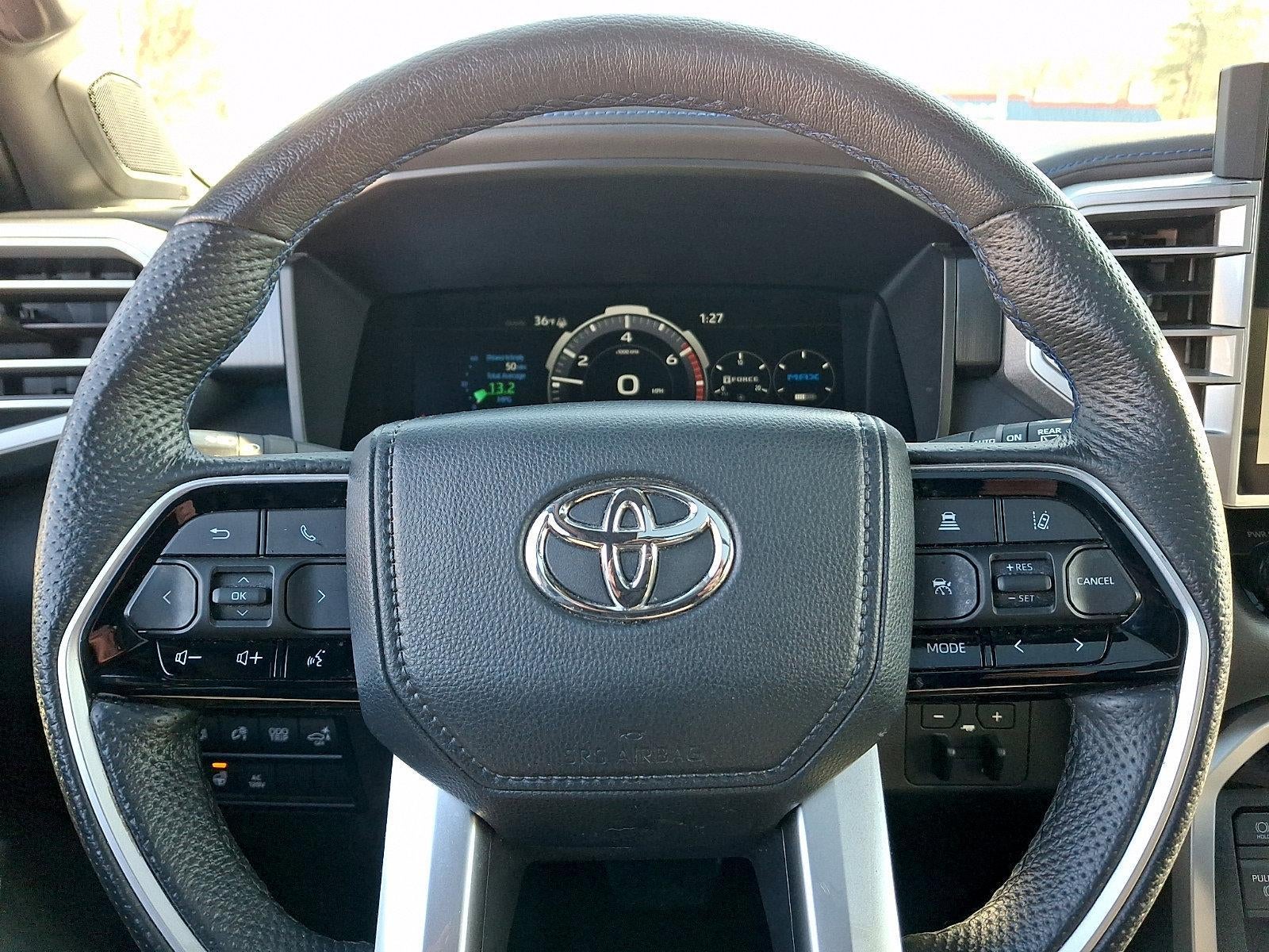 2023 Toyota Sequoia Platinum 4WD (Natl)