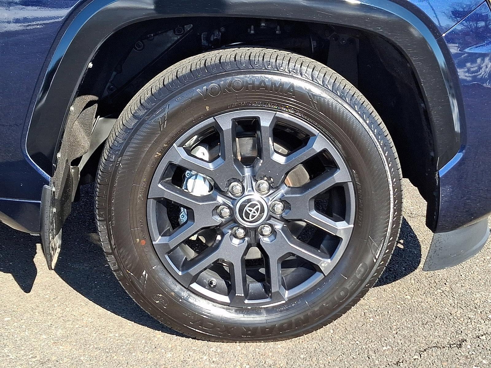 2023 Toyota Sequoia Platinum 4WD (Natl)