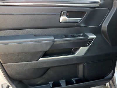 2023 Toyota Sequoia Platinum 4WD (Natl)