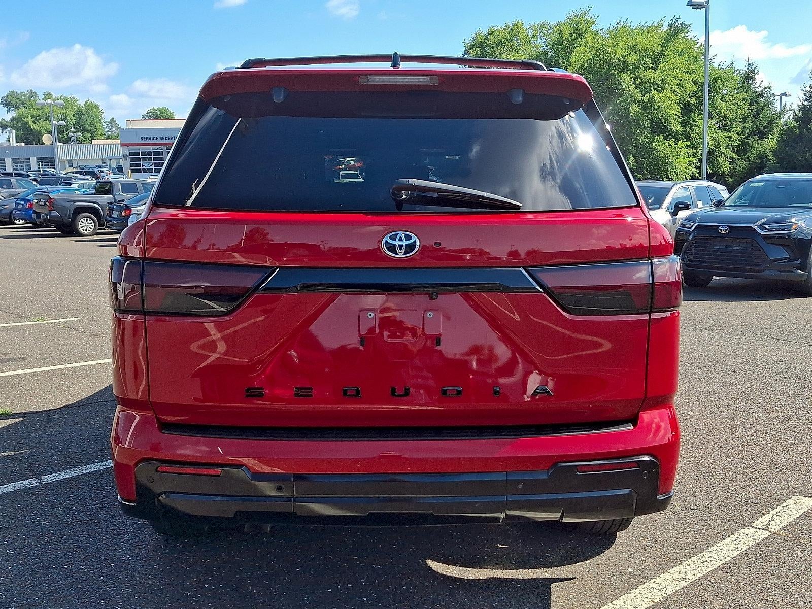 2023 Toyota Sequoia Platinum 4WD (Natl)