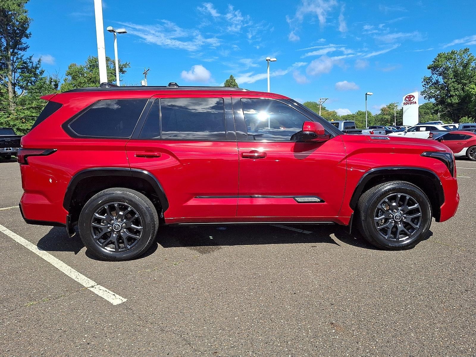 2023 Toyota Sequoia Platinum 4WD (Natl)