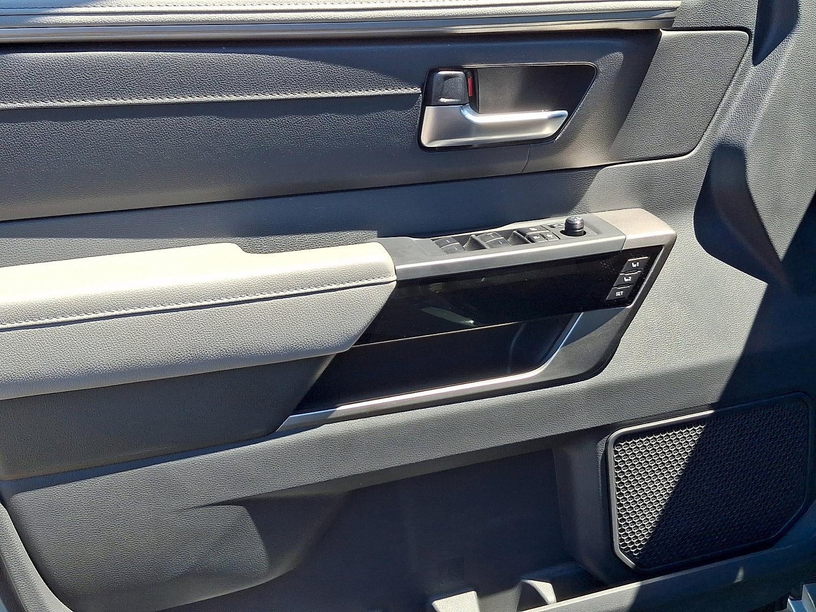 2025 Toyota Sequoia Limited 4WD (Natl)