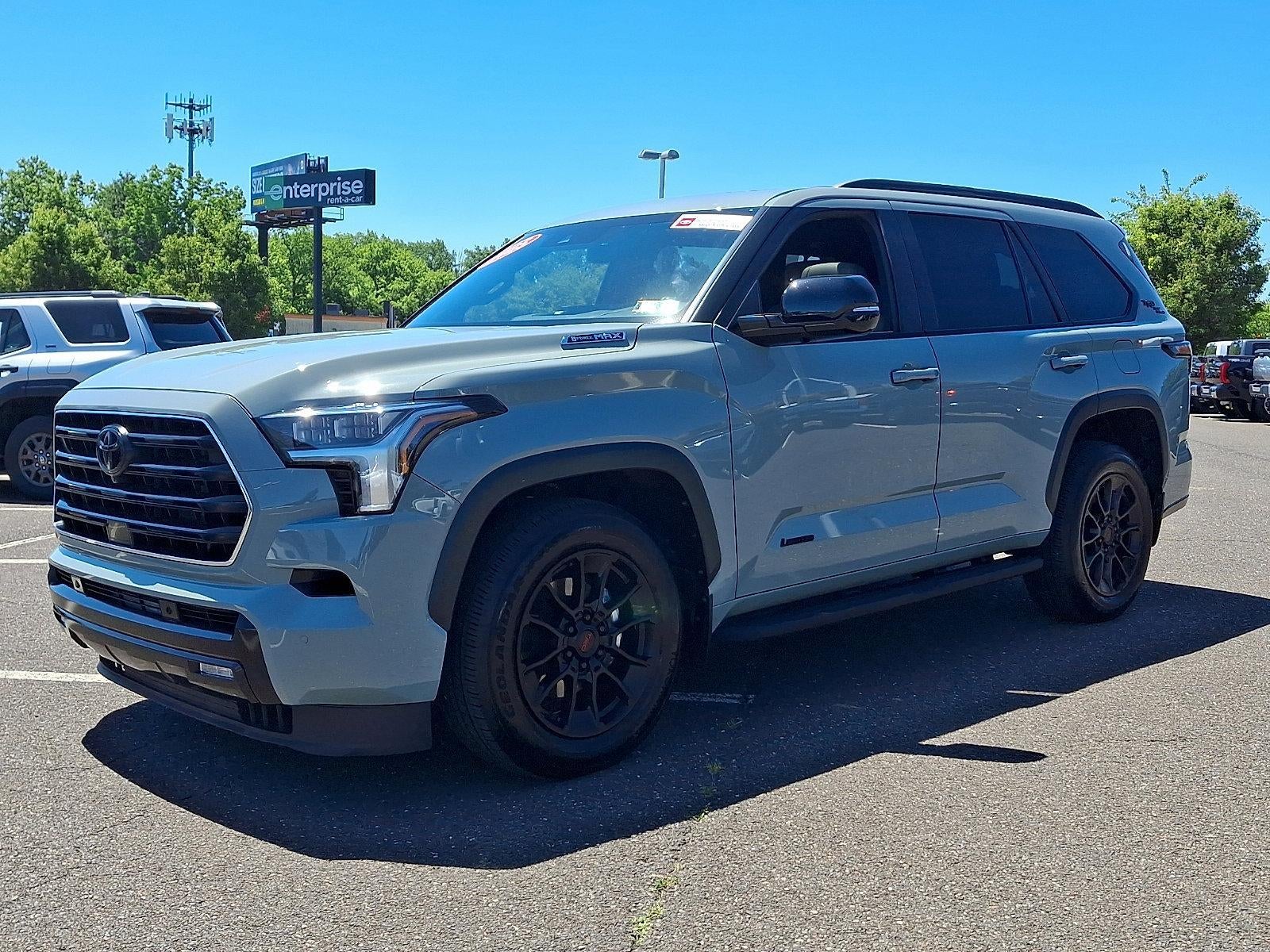 2025 Toyota Sequoia Limited 4WD (Natl)