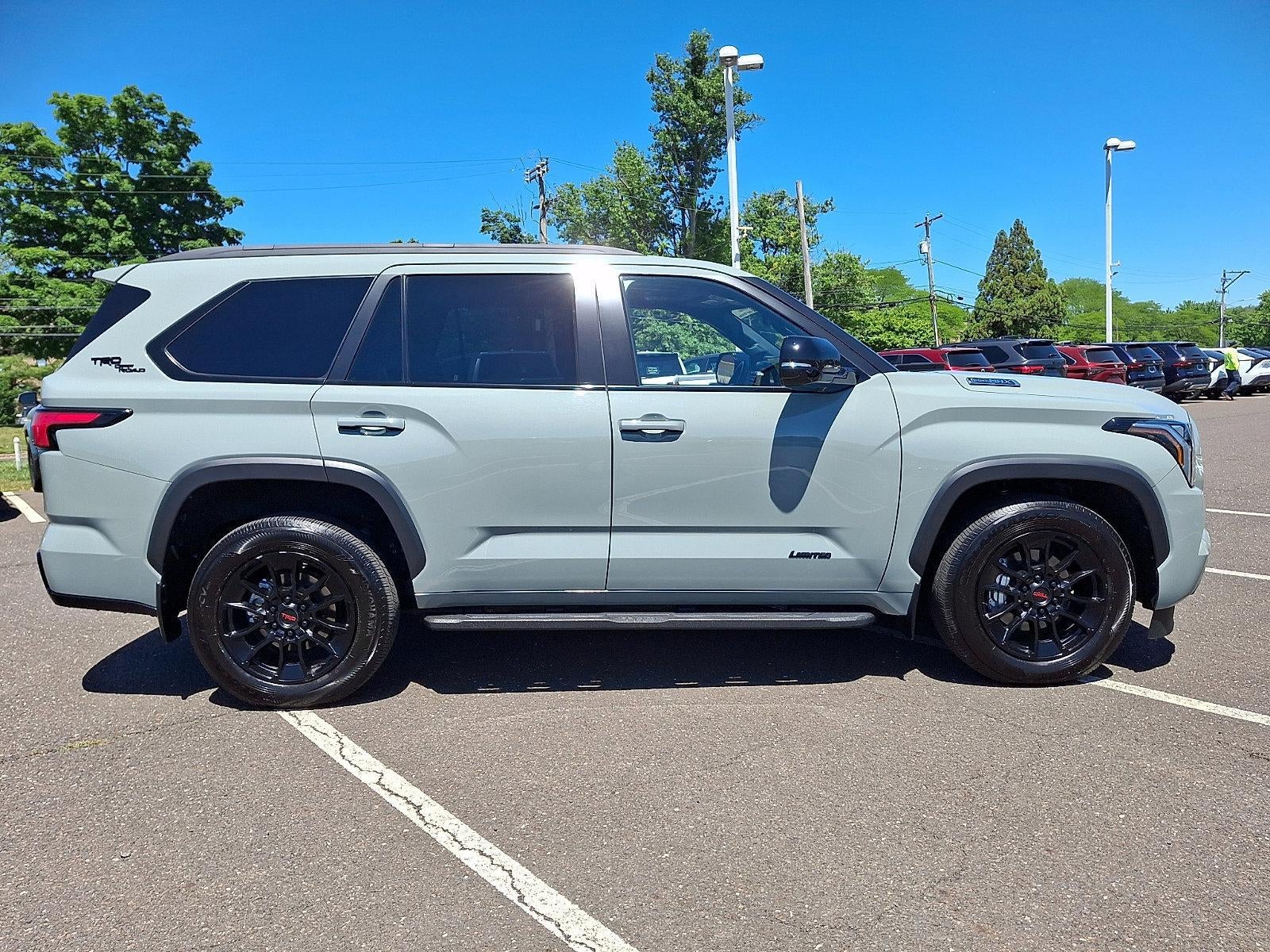 2025 Toyota Sequoia Limited 4WD (Natl)